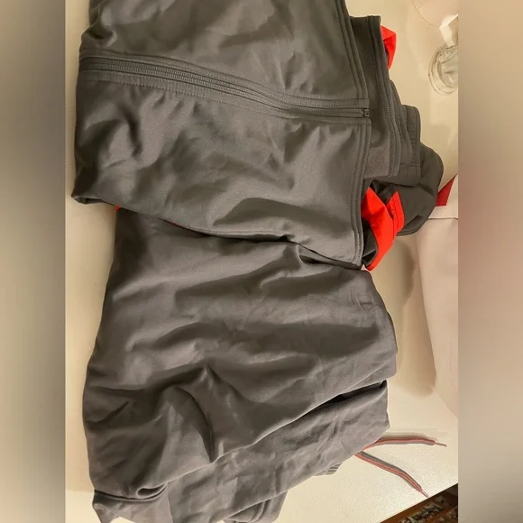 PUMA SET - Picture 3 of 3